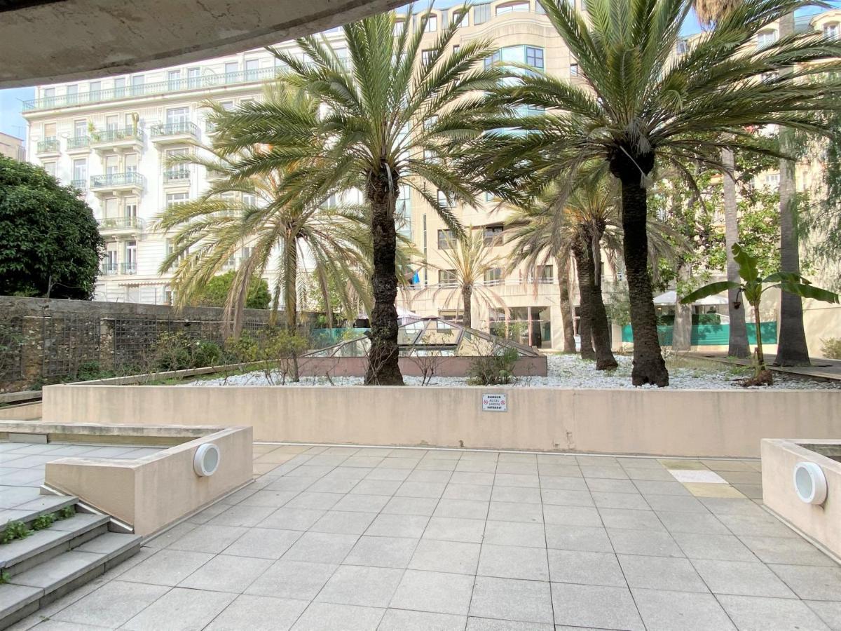 Nice Flat 5 Min Walking From The Sea מראה חיצוני תמונה